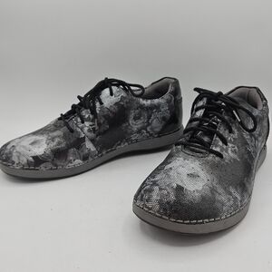 Essence Elegance Alegria Shoes Size 40 US Size 9.5/ 10